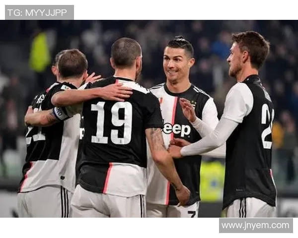 意大利辫帅足球明星的传奇人生与赛场风采全景揭秘