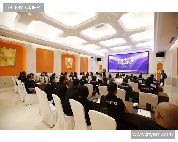 杭州排球队与北京排球队赛后复盘团队协作的精彩瞬间与经验分享